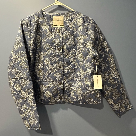 Lucky Brand Jackets & Blazers - LUCKY BRAND Floral quilted jacket